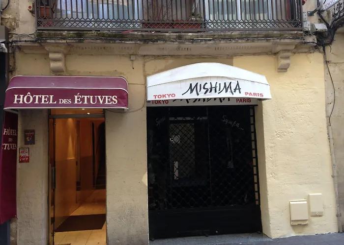 Des Etuves Hotel *